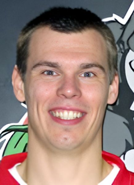 Simo Pulkki hockey player photo