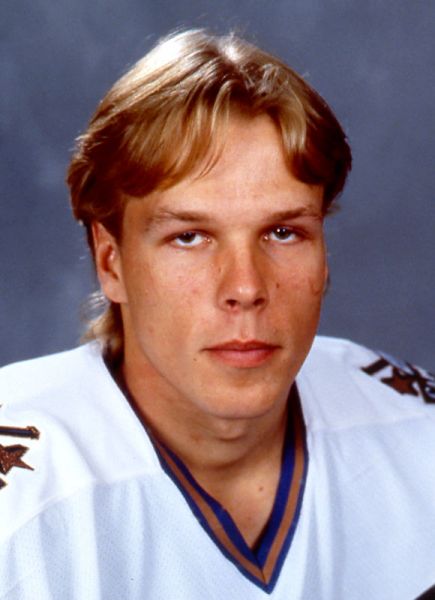 Stefan Ustorf hockey player photo