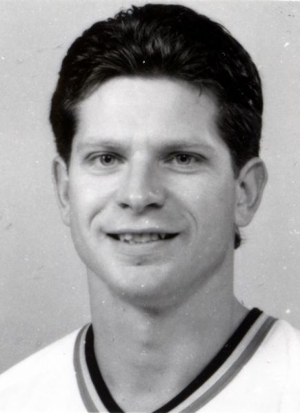 Steve Bozek hockey player photo