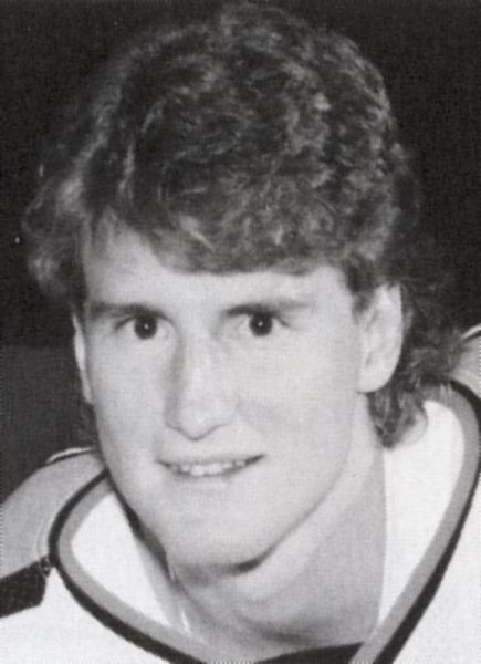 Steve Grumley hockey player photo
