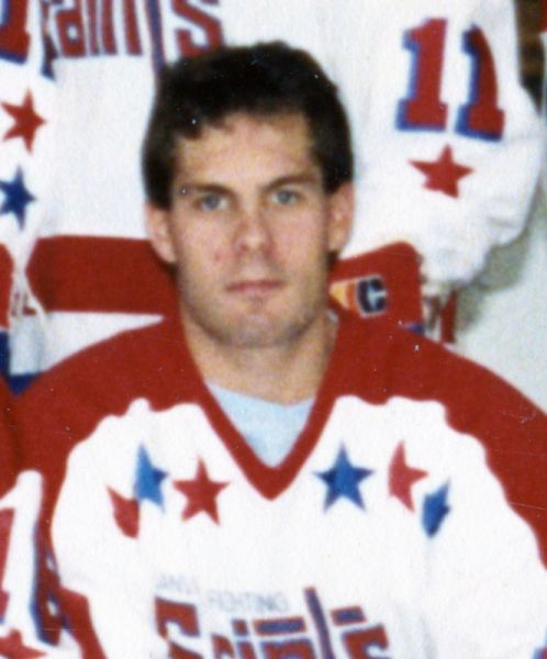 Steve Lutzka hockey player photo