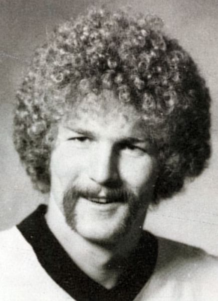 Steve Lyon hockey player photo
