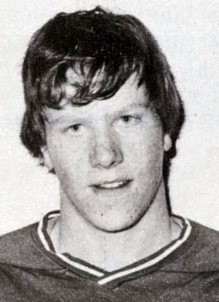 Stu Younger hockey player photo