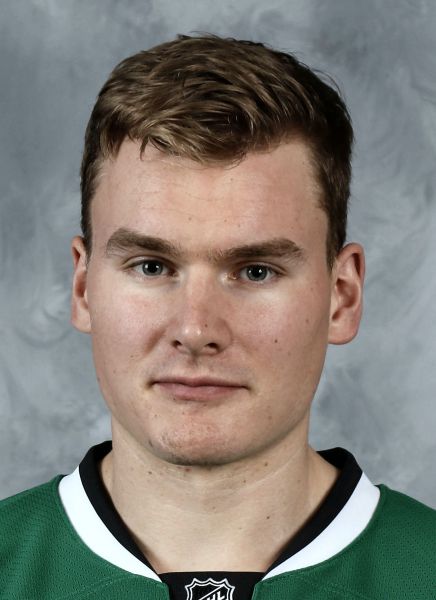 Taylor Peters hockey player photo