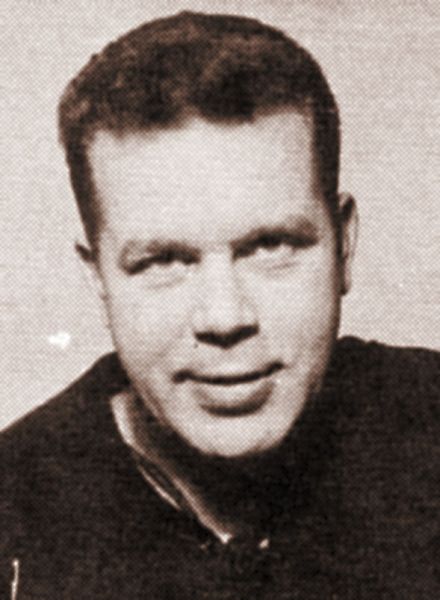 Ted O'Connor hockey player photo