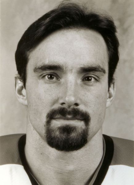 Todd Hlushko hockey player photo