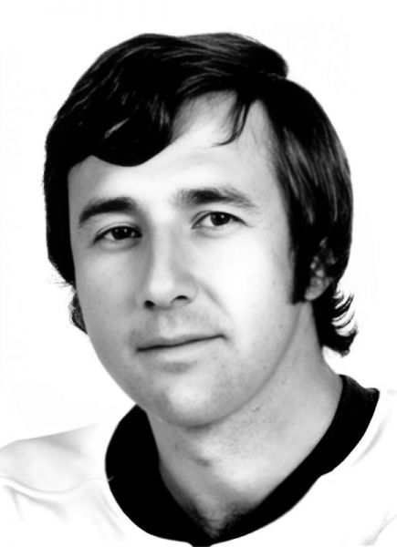Tom Miller hockey player photo