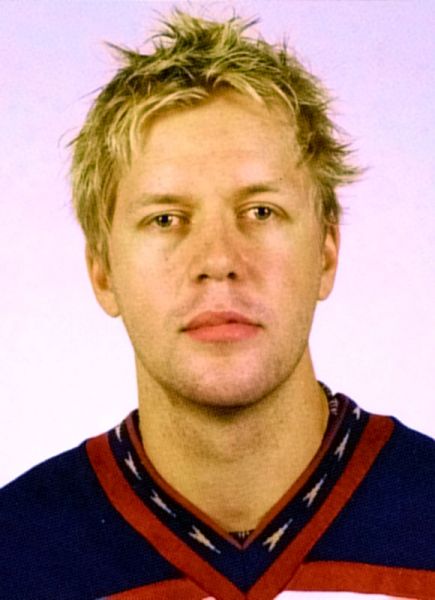 Tomi Kallio hockey player photo