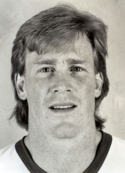 Troy Loney hockey player photo