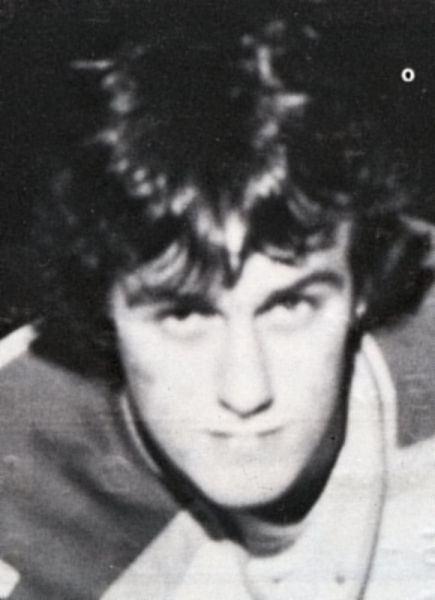 Wally Row hockey player photo