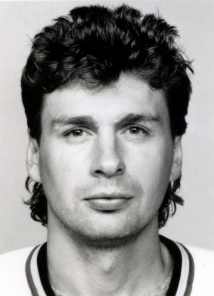 Wally Schreiber hockey player photo