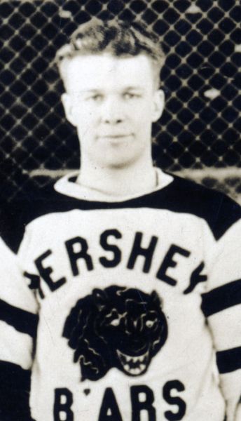 Walt Russell hockey player photo