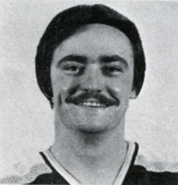 Wes Coulson hockey player photo