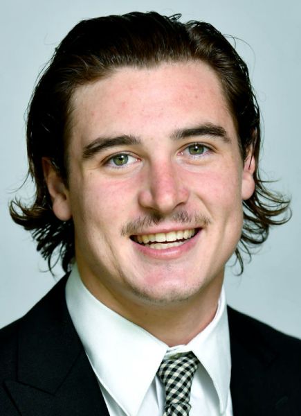 Will Arquiett hockey player photo