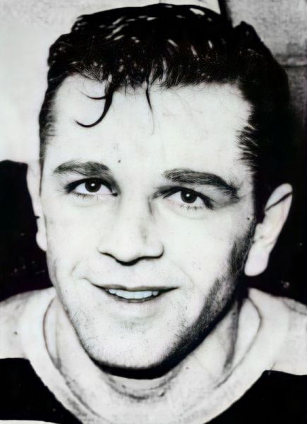 Woody Dumart hockey player photo