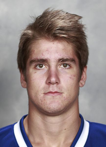 Zach Hall hockey player photo