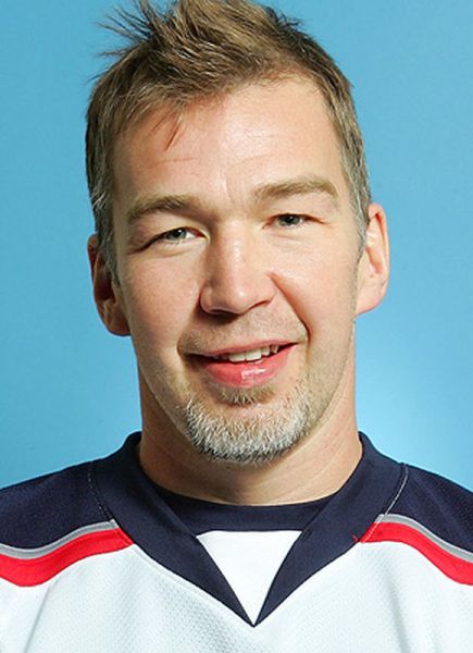 Anders Eriksson hockey player photo