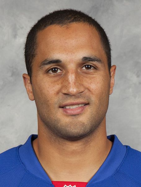 Andre Deveaux hockey player photo