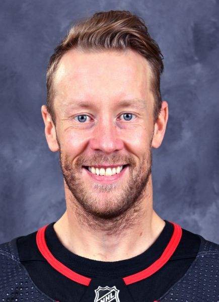 Antti Raanta hockey player photo