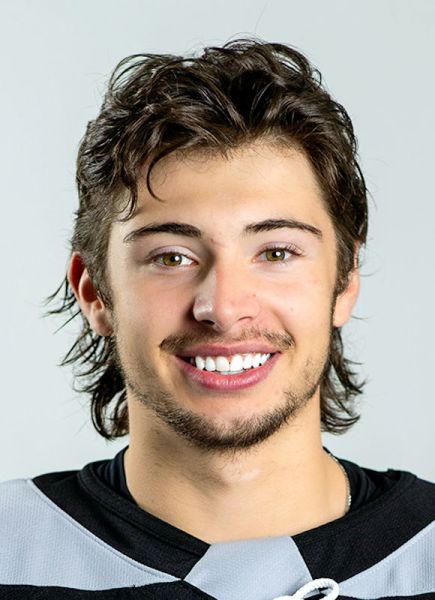 Benjamin Zloty hockey player photo