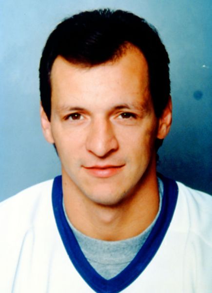 Benoit Hogue hockey player photo