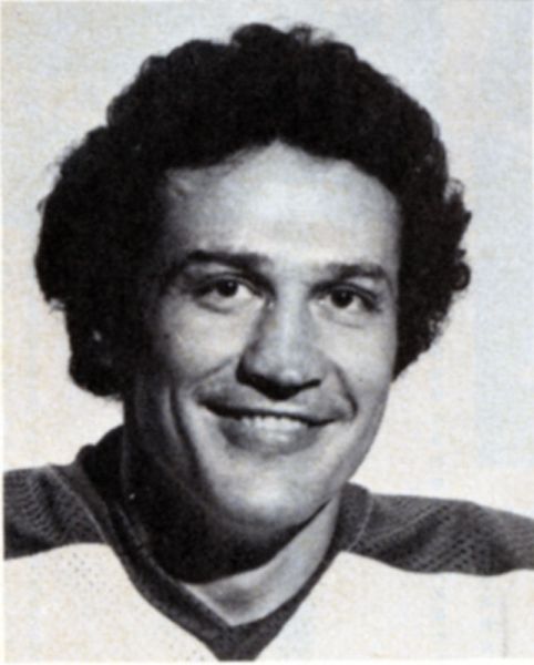 Bill Lesuk hockey player photo
