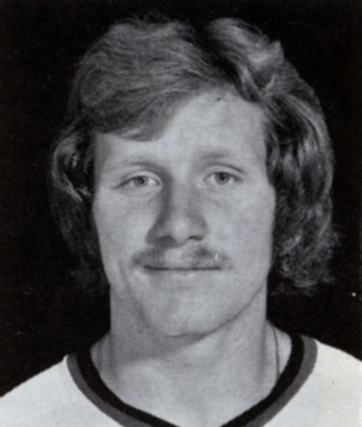Bob Henderson hockey player photo