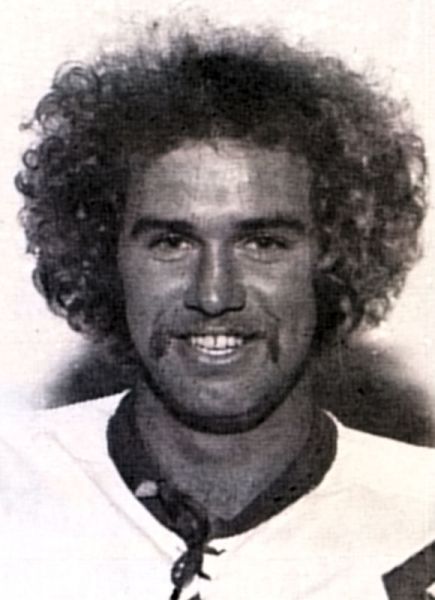 Brad Cox hockey player photo