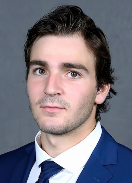 Daniel Mantenuto hockey player photo