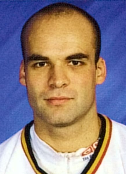 Dave Chudomel hockey player photo