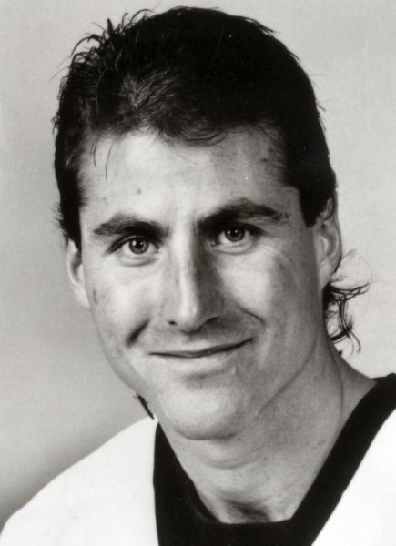 Dave Donnelly hockey player photo