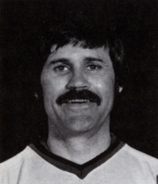 Dave Lewis hockey player photo