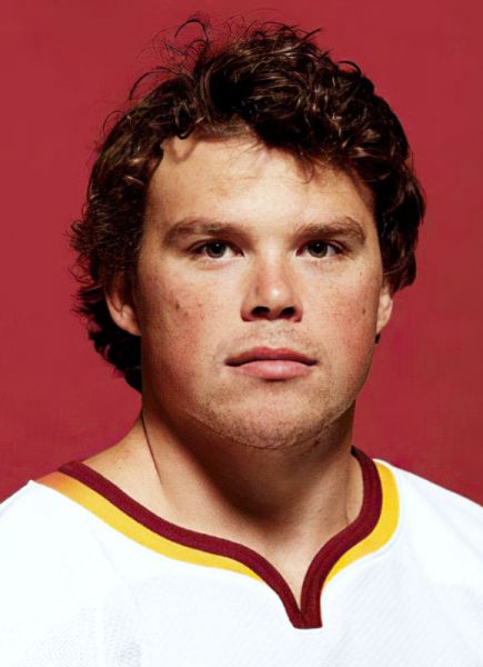 Dean Strong hockey player photo