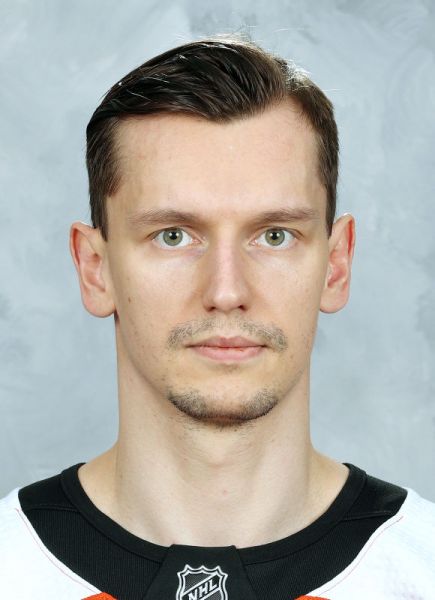 Denis Gurianov hockey player photo