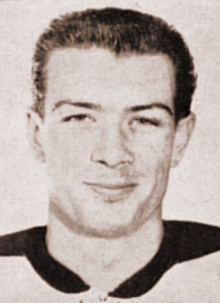 Duncan MacDonald hockey player photo