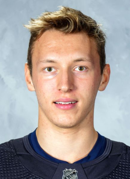 Eduard Sale hockey player photo