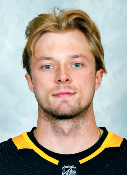 Filip Lindberg hockey player photo