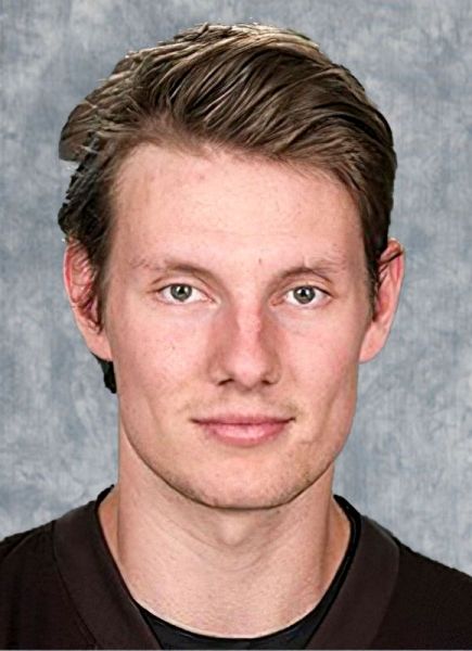Garrett Johnston hockey player photo