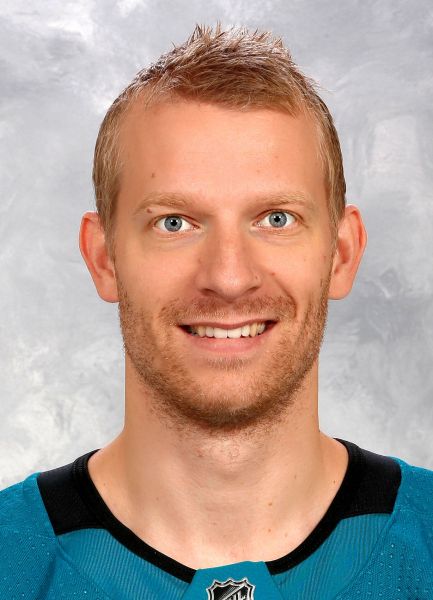 Jannik Hansen Hockey Stats and Profile 