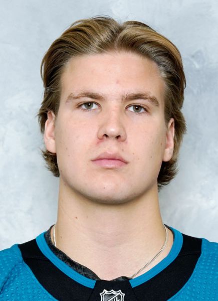 Kasper Halttunen hockey player photo
