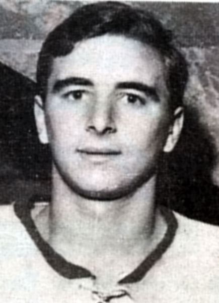 Lou Caputo hockey player photo