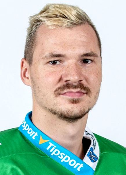Milos Kelemen hockey player photo
