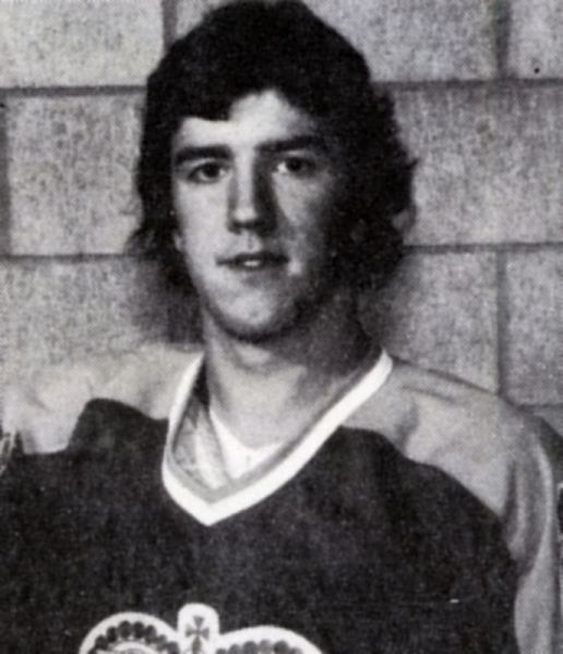 Roy Wheaton hockey player photo