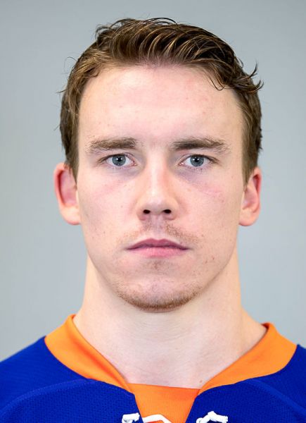 Ryan MacKinnon hockey player photo