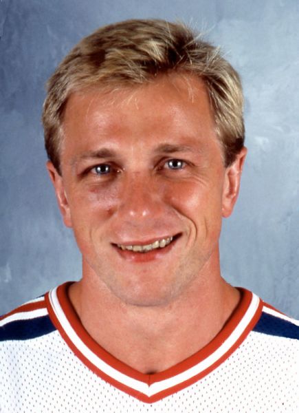Sergei Nemchinov hockey player photo