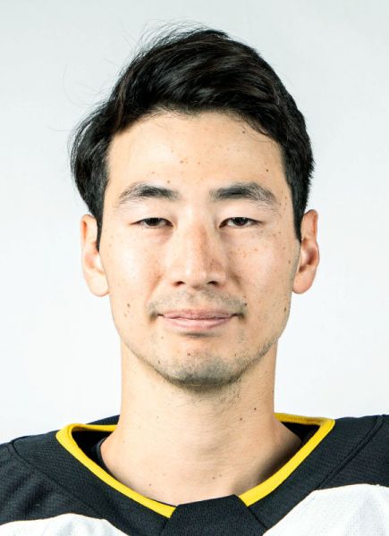 Yuki Miura hockey player photo
