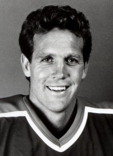 Lot Detail - 1991-92 Craig MacTavish Game Used Edmonton Oilers White Jersey  (Oilers/MeiGray LOA)